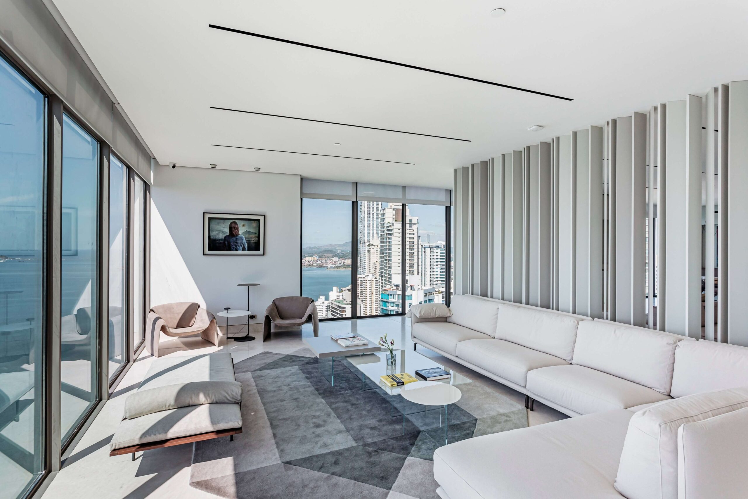 A penthouse in Panama with breathtaking city views