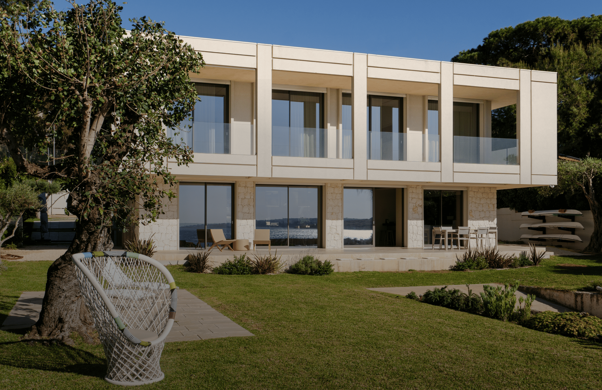 Casa G: Design and Nature in the Gulf of Brucoli